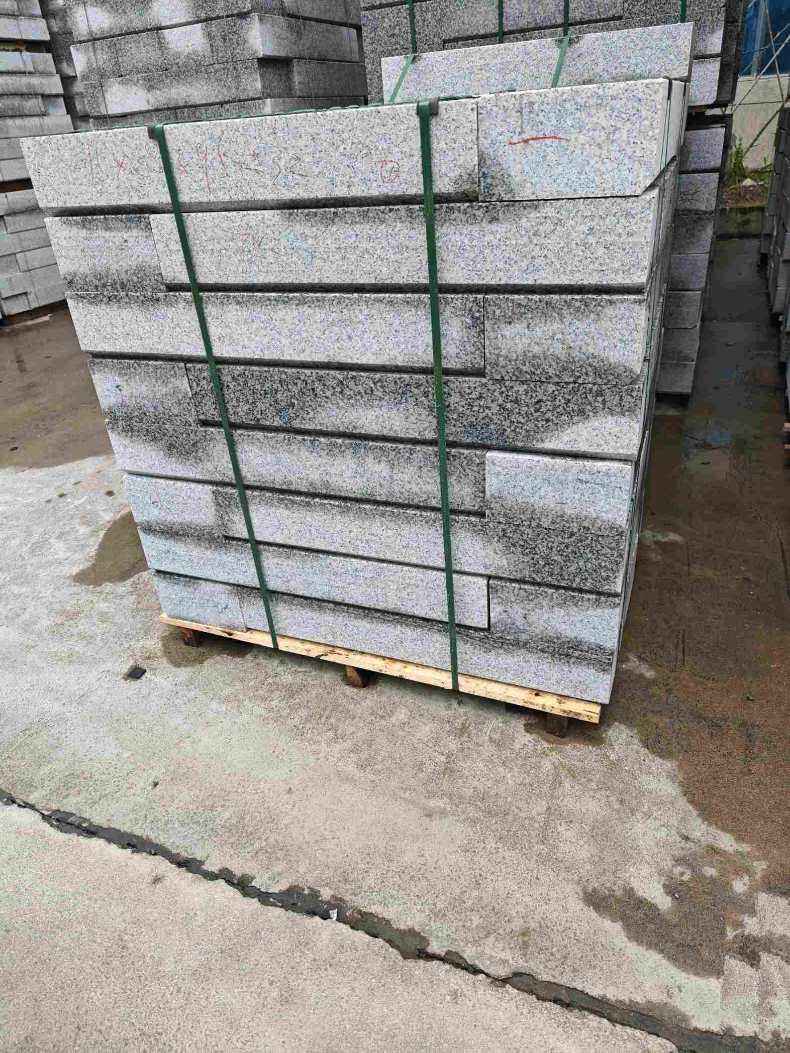 温州芙蓉白路牙石，马路牙子