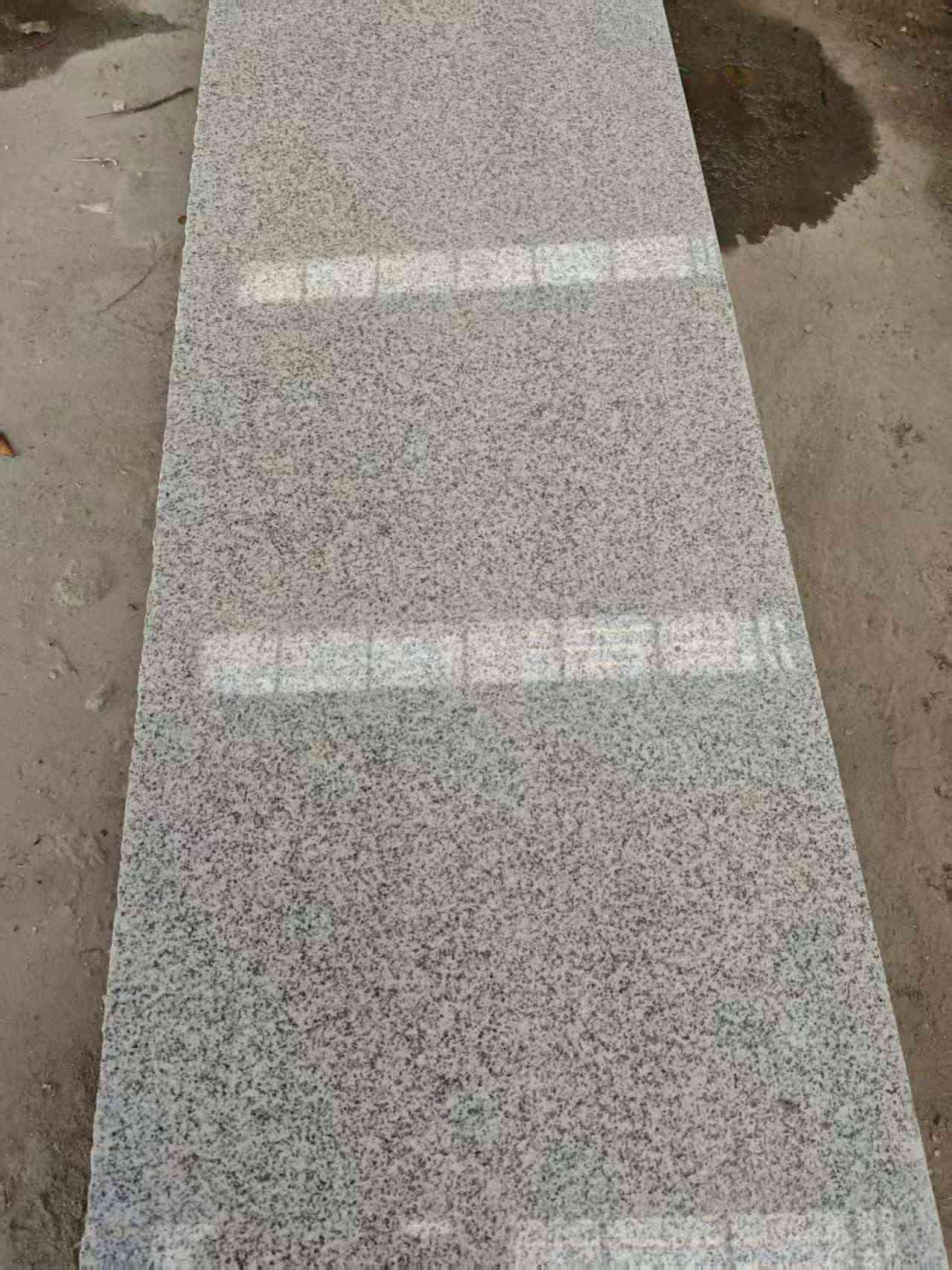 温州芝麻白光面毛板